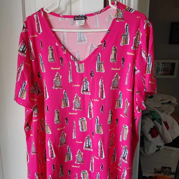 Kim and Co T-Shirt - Picture 1 of 3